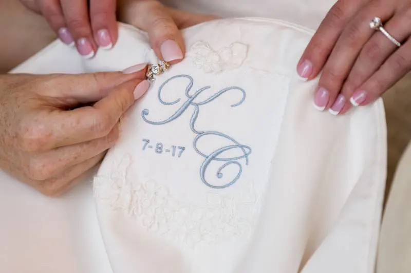 485616-25255-l-564836ugygeM