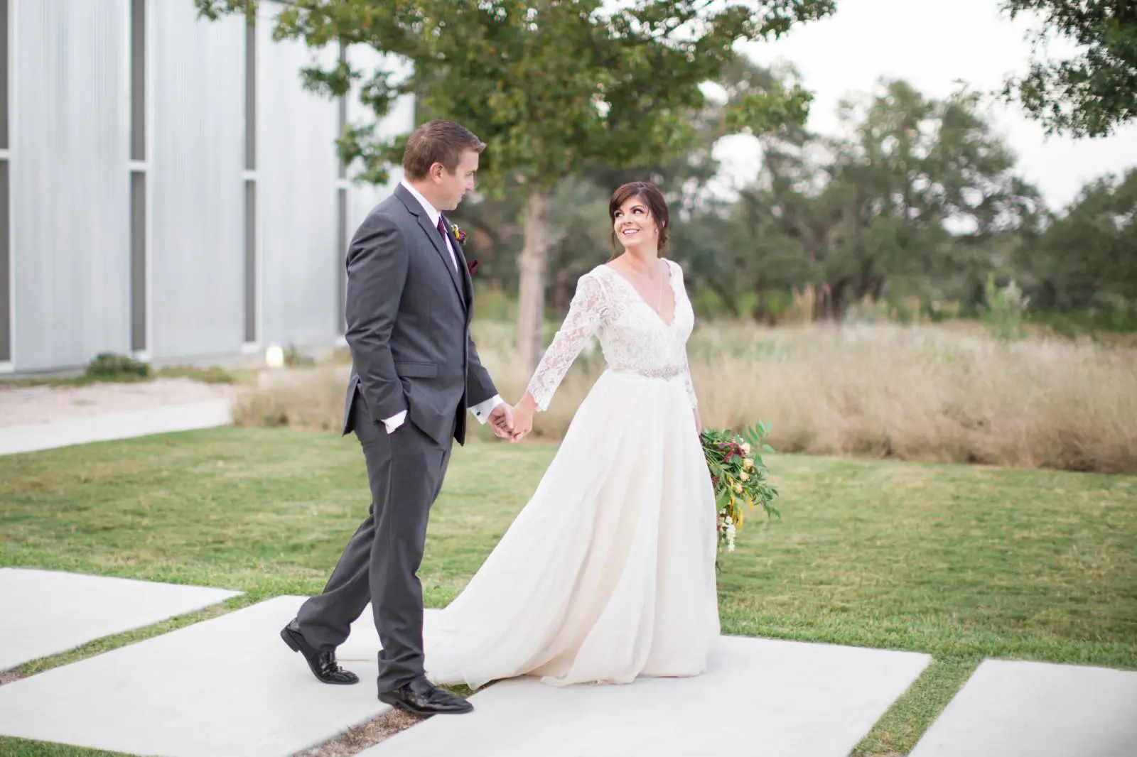 495593-25536-l-67123qata3EZ