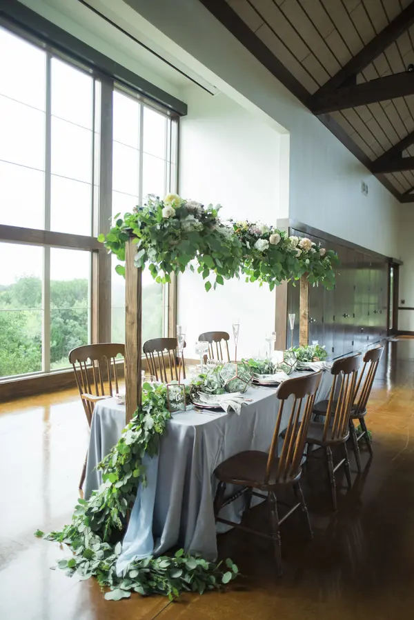 555232-28619-l-zAWA8EH