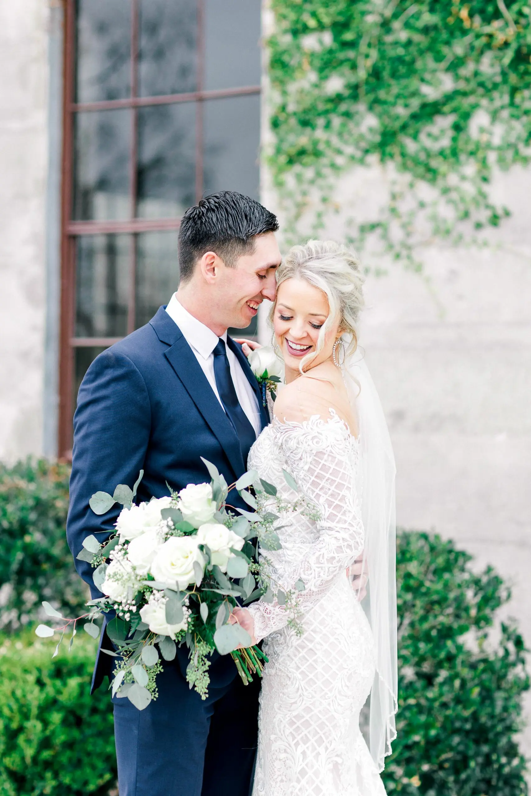 1015623-44694-l-ehUdUWa-scaled